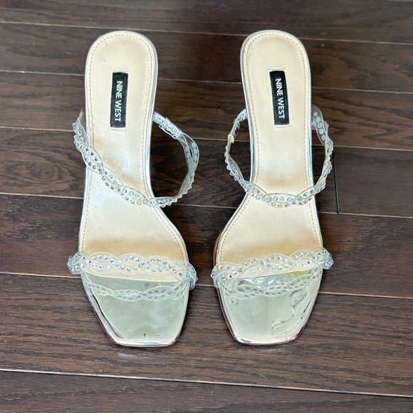 Nine West Silver Strappy Heels - Picture 1 of 3